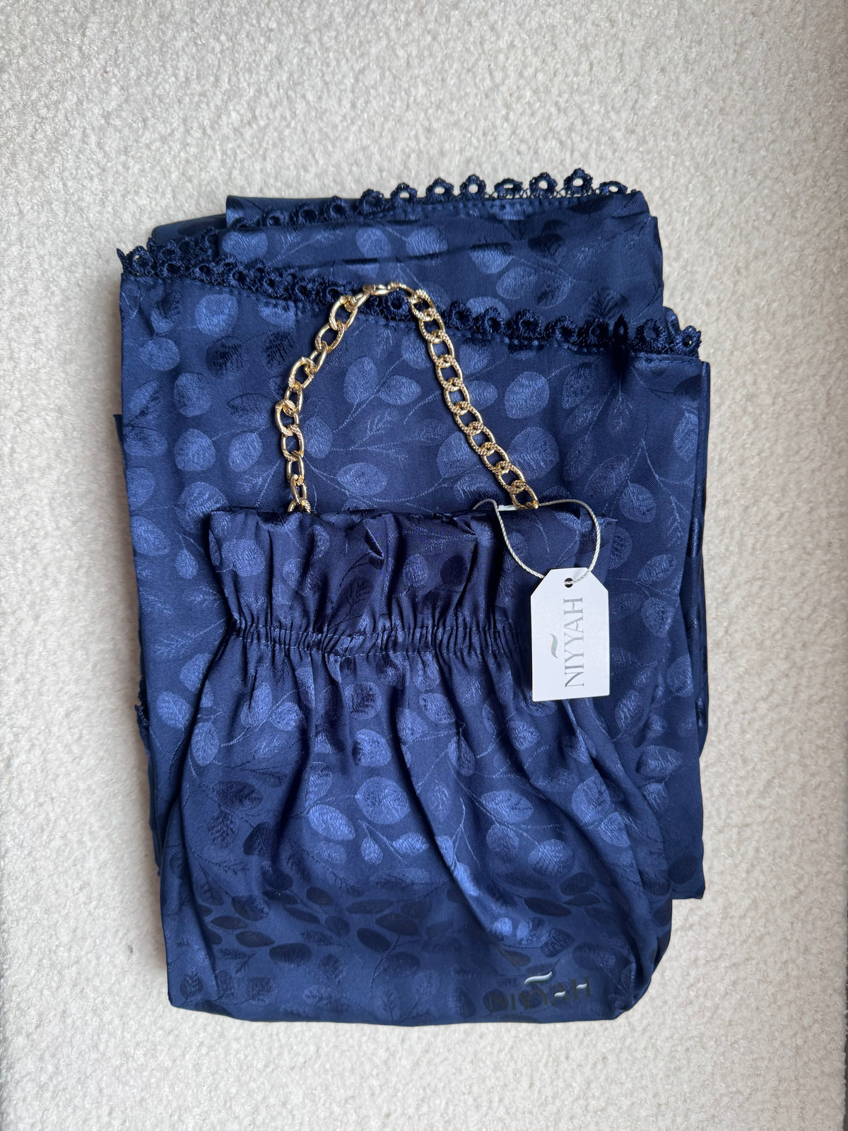 Mina – Satin Set