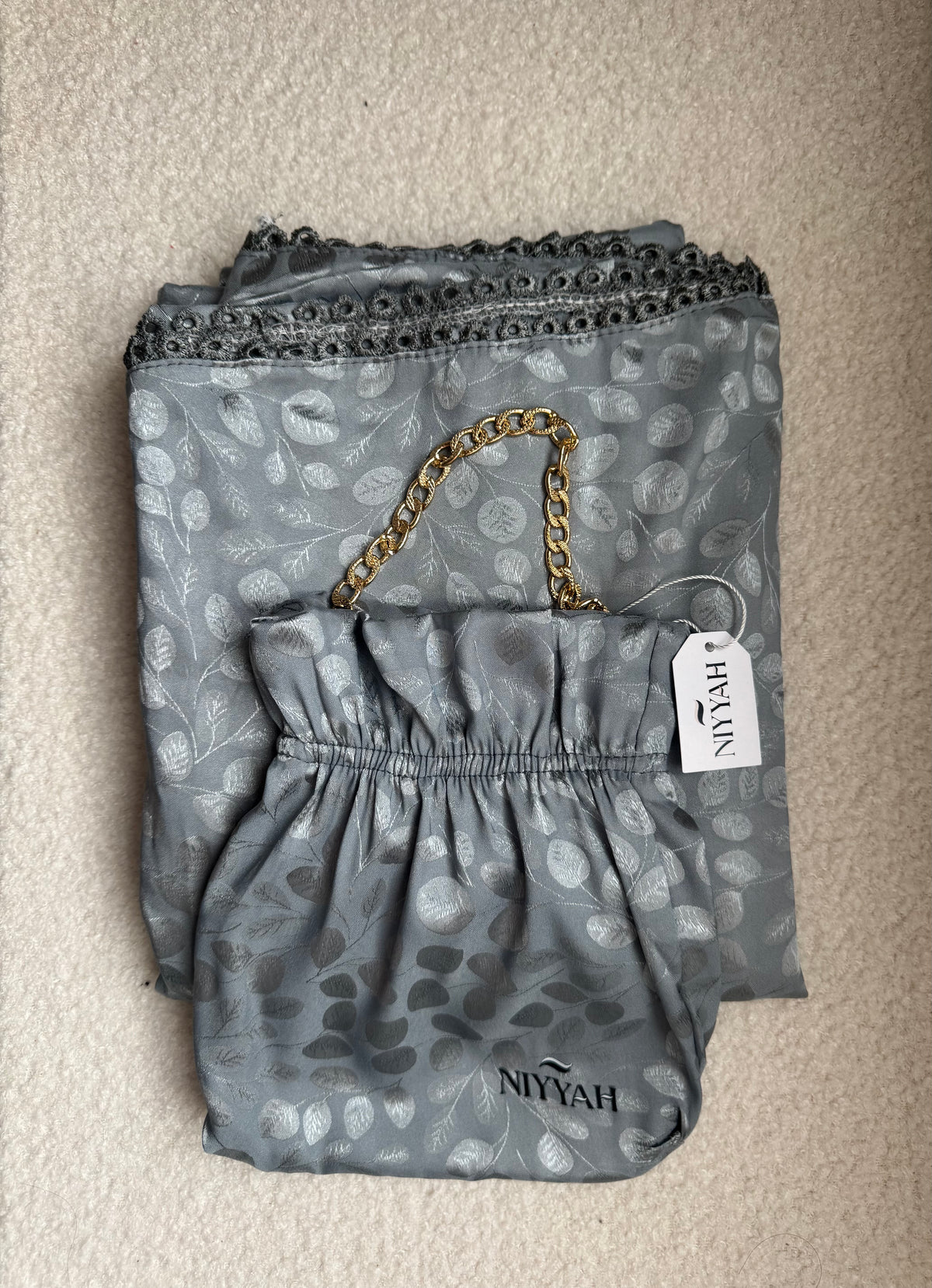 Mina – Satin Set