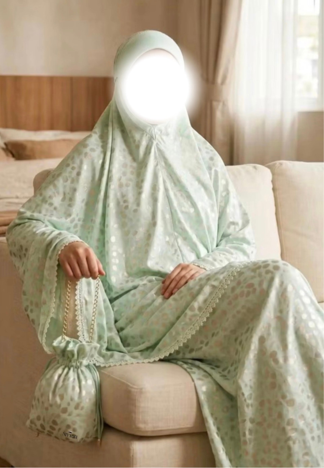 Mina – Satin Set