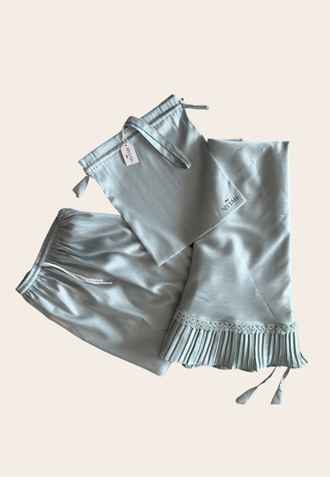Aura – Signature Set