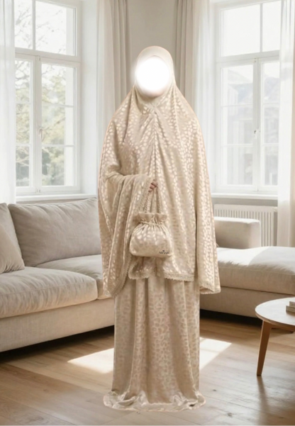 Mina – Satin Set