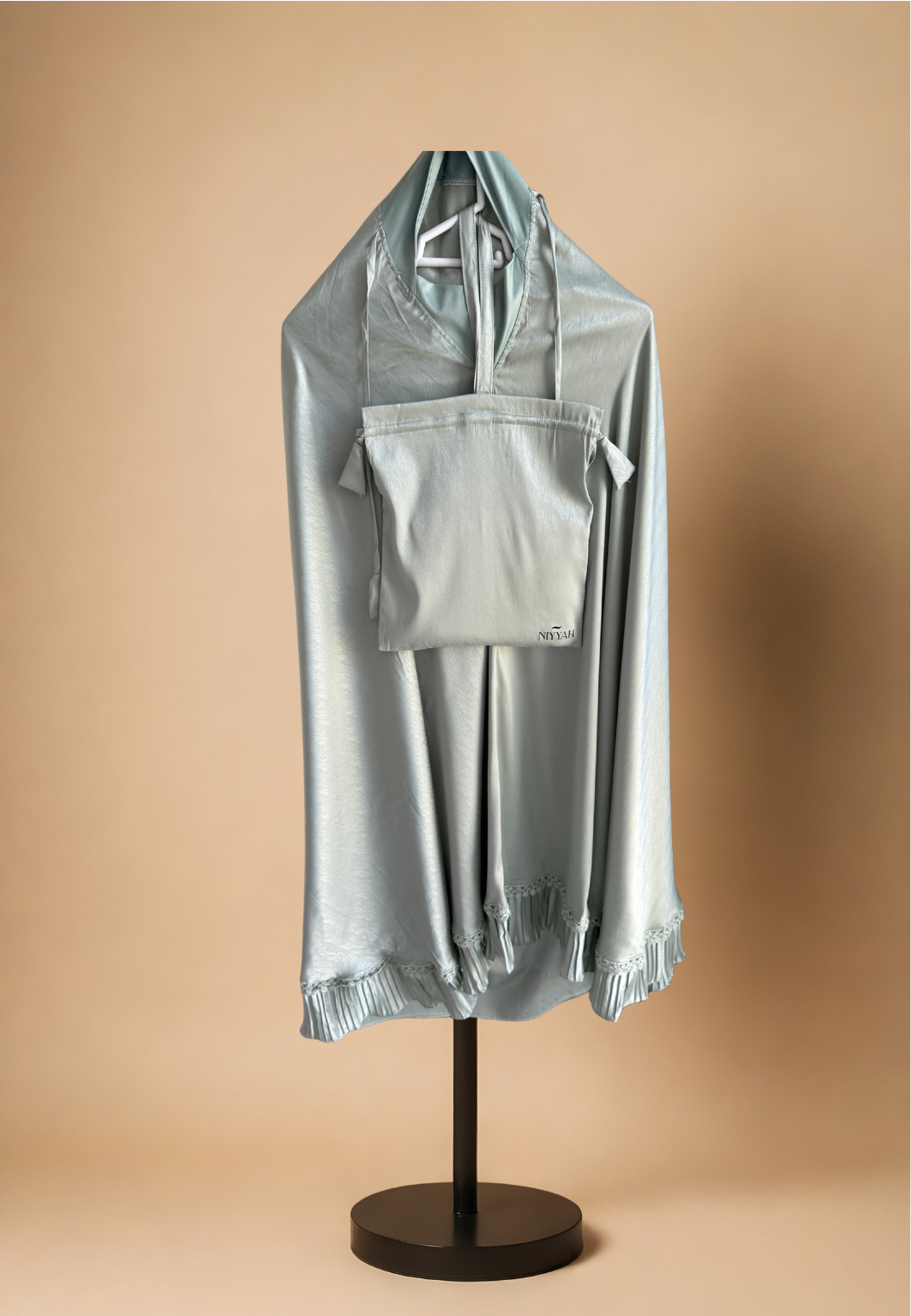Aura – Signature Set